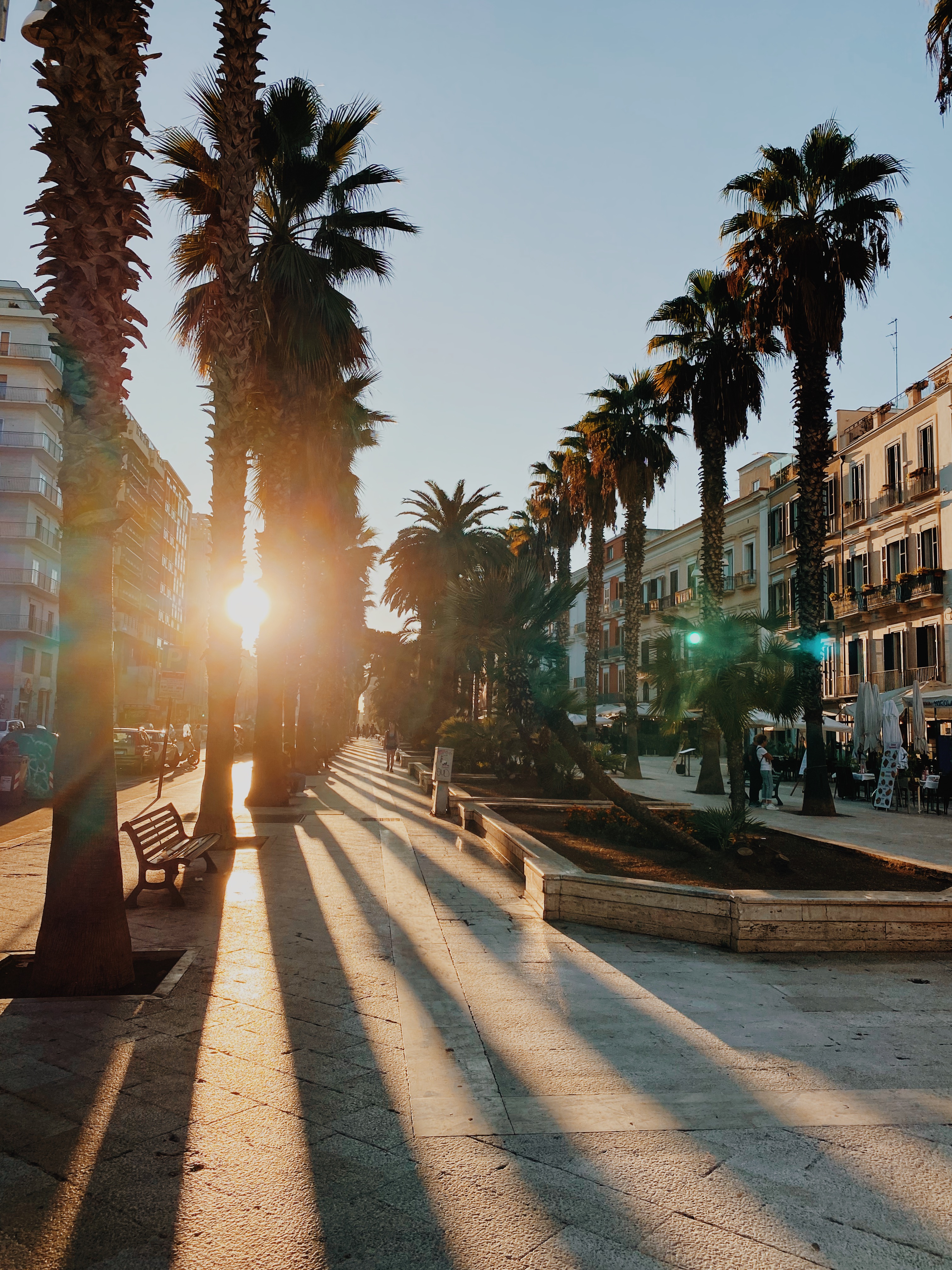 Descriptive alt text